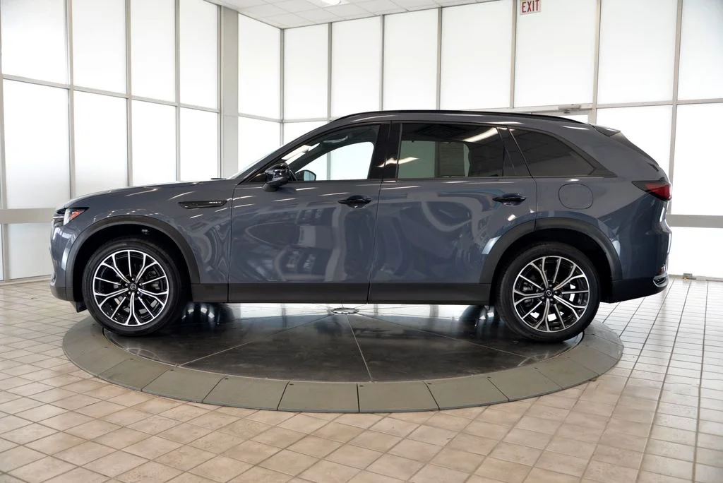 Certified Used 2025 Gray Mazda Premium Plus image 5