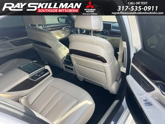 Used 2016 White BMW 750i xDrive image 20