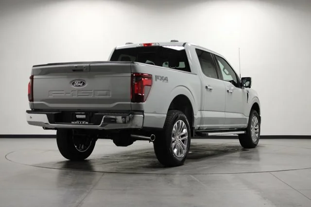 New 2026 Avalanche Ford XLT image 26