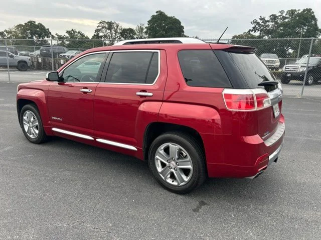 Used 2014 Red GMC Denali image 3