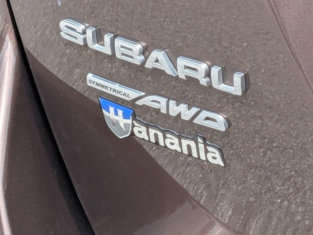 Used 2022 Brown Subaru Limited image 12