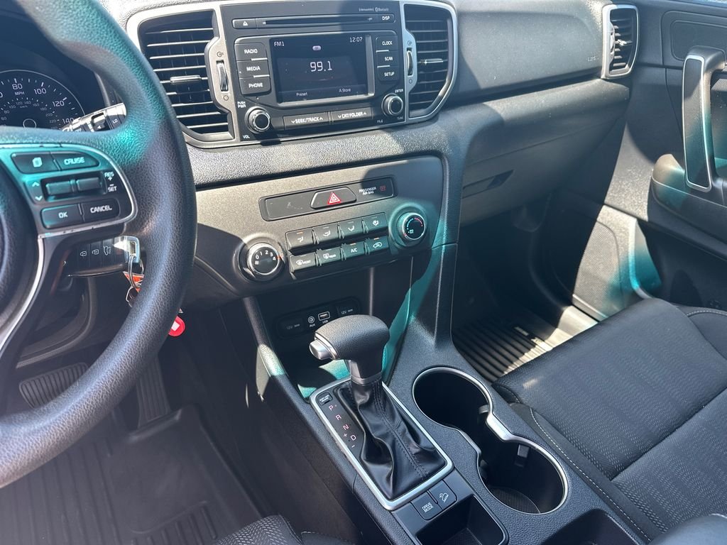 Used 2019 Red Kia LX image 28