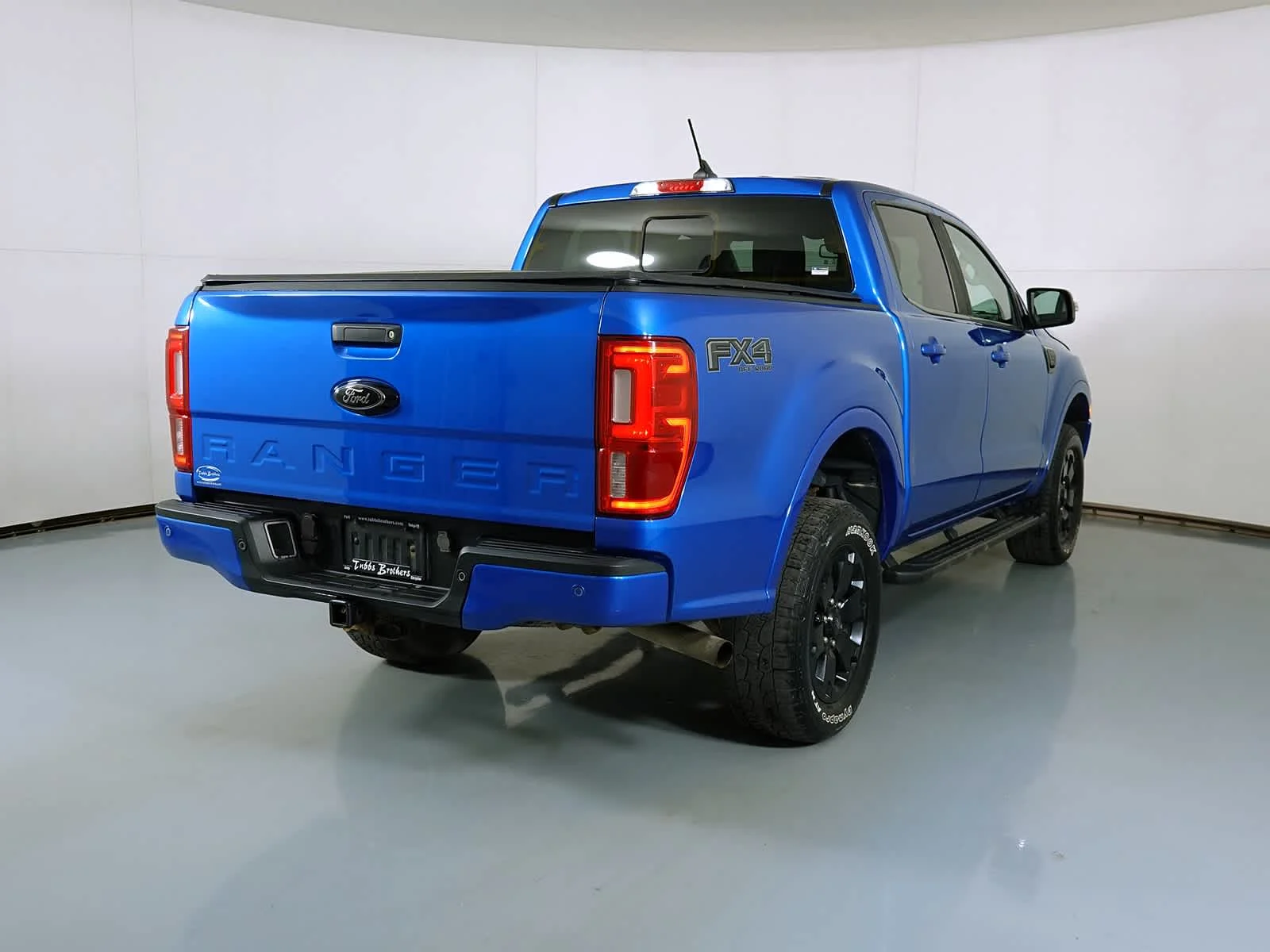 Used 2021 Velocity Blue Metallic Ford LARIAT image 3