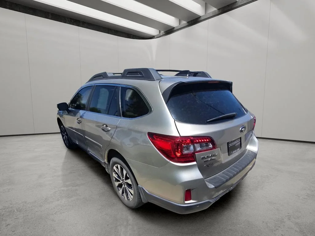 Used 2017 Tungsten Metallic Subaru Limited image 3
