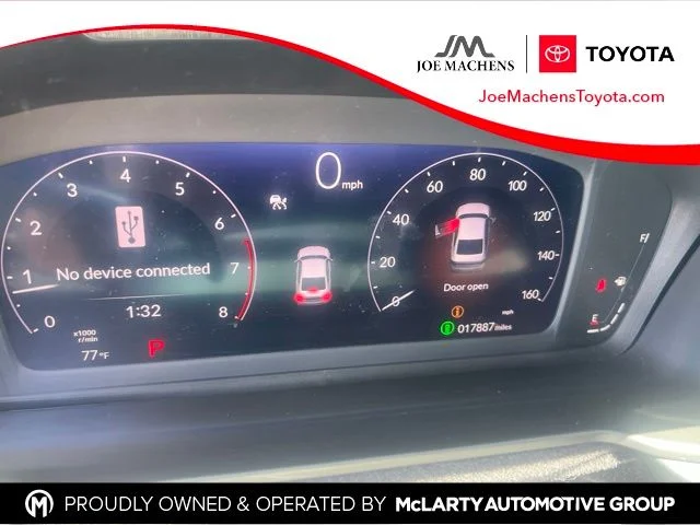 Used 2025  Honda SE image 1