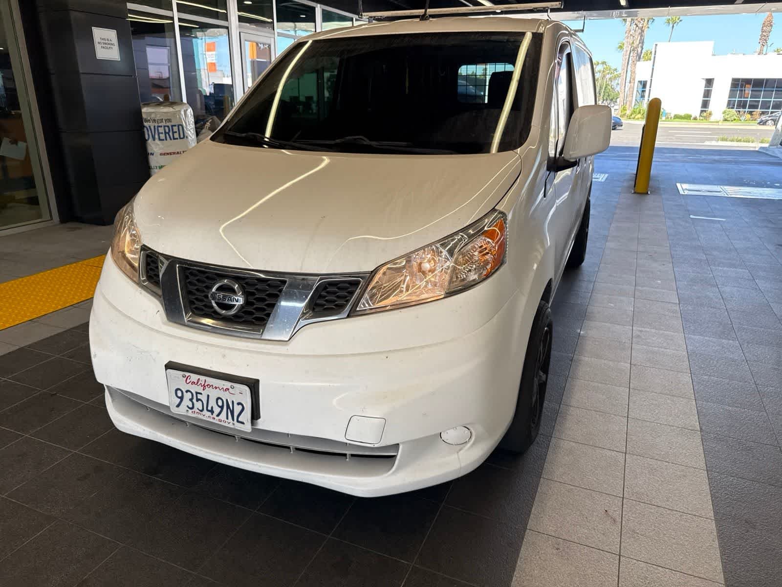 Used 2019 Nissan NV200 SV with VIN 3N6CM0KN6KK690338 for sale in Costa Mesa, CA