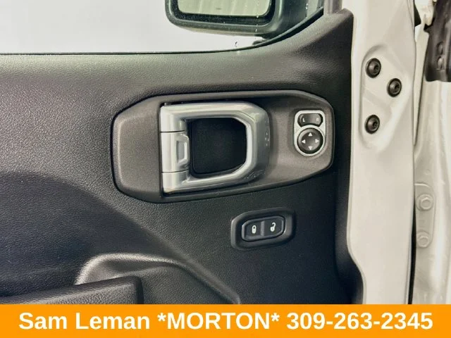 Used 2022 White Jeep Unlimited High Tide image 18
