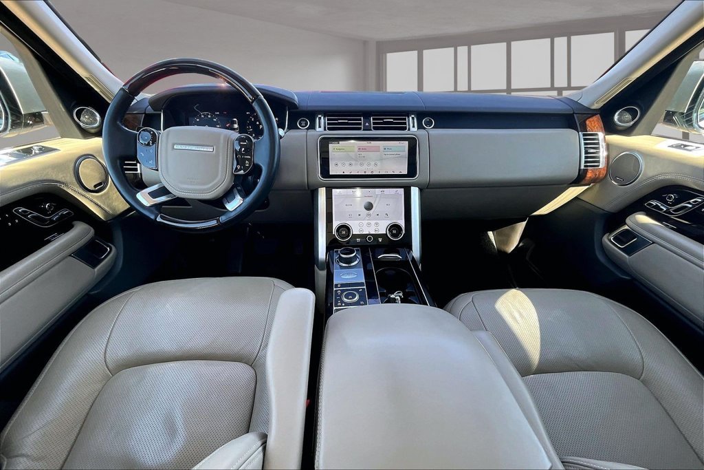 Used 2020  Land Rover HSE image 15