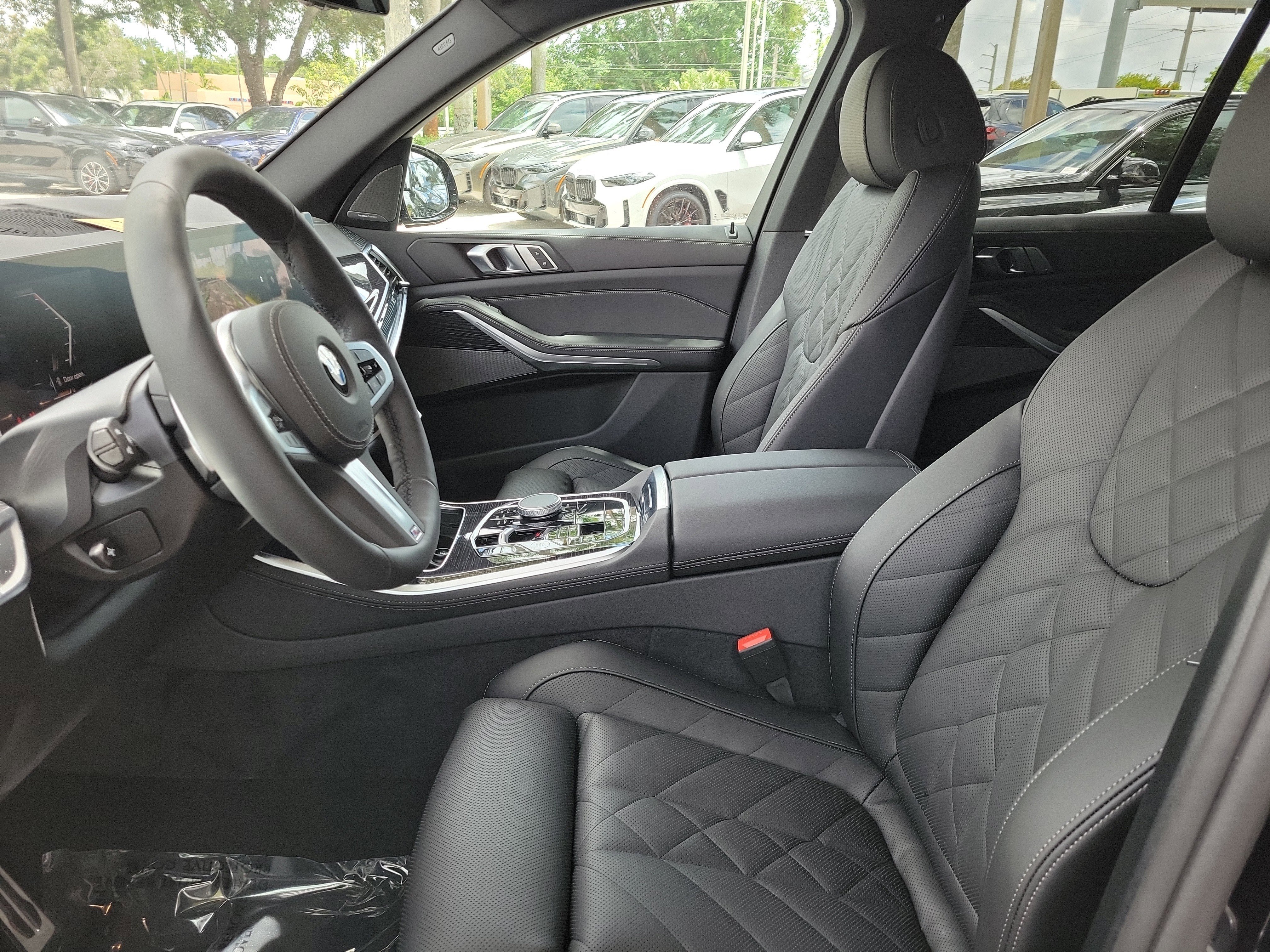 New 2026 Carbon Black Metallic BMW sDrive40i image 14
