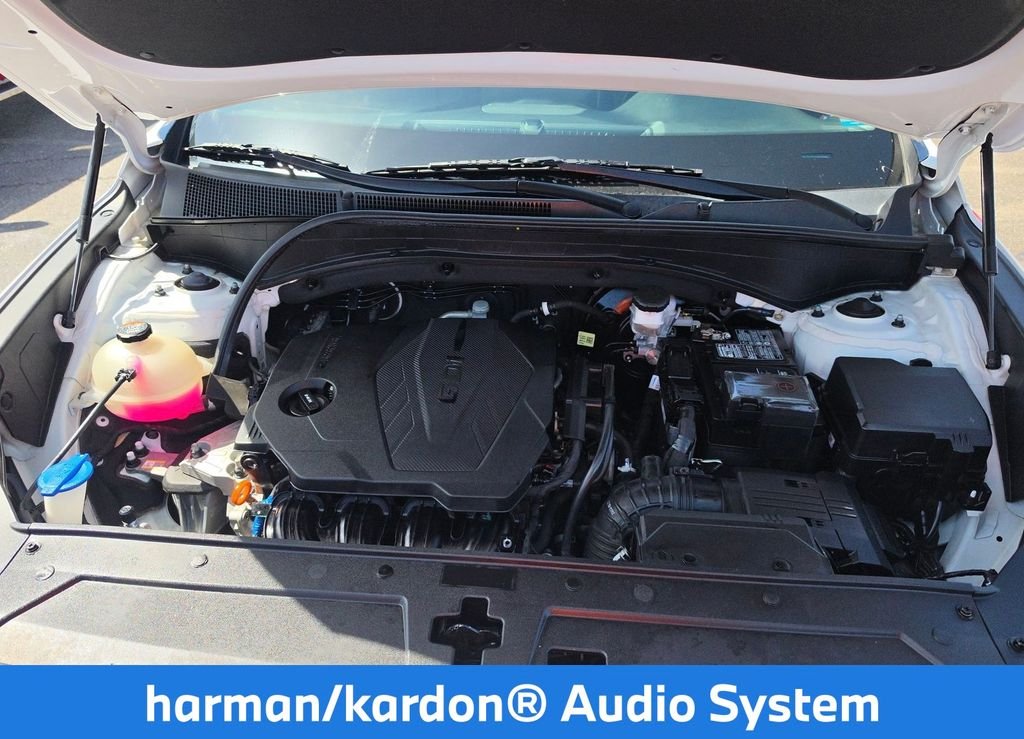 Used 2023 White Hyundai SEL image 6