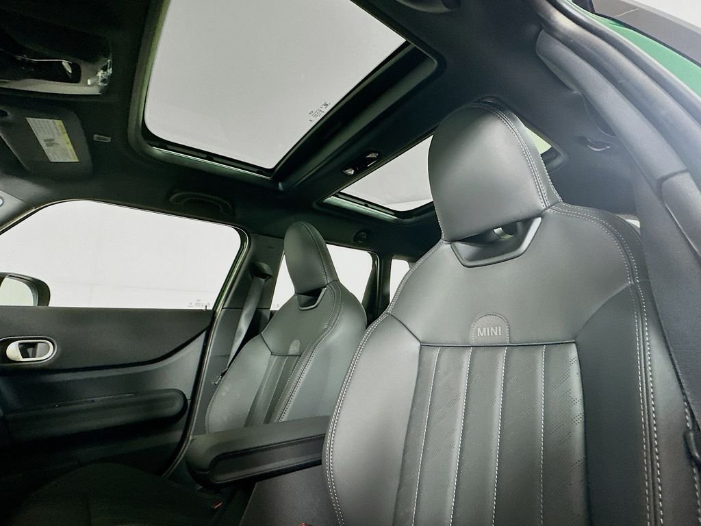 2026 MINI Hardtop 4 Door S - Photo 16