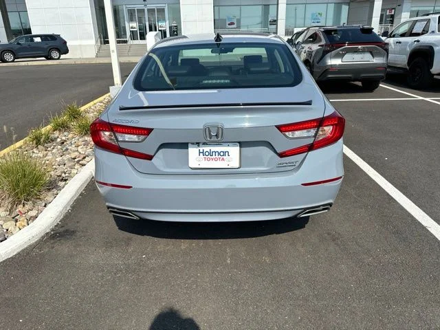 Used 2022 Silver Honda Sport Special Edition image 5