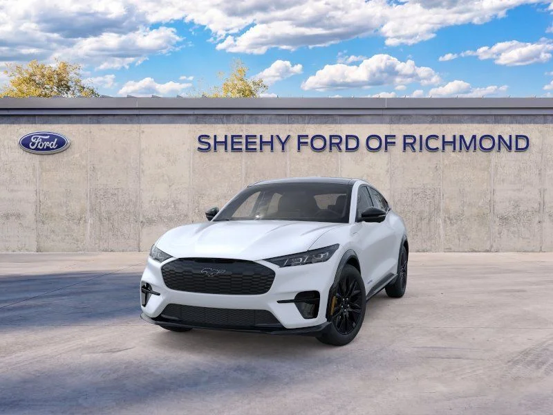 New 2026 Star White Metallic Tri-coat Ford Premium image 3