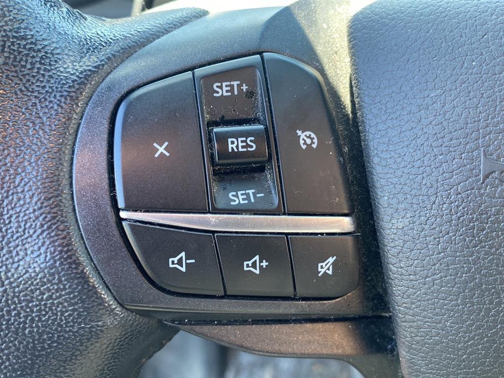 Used 2020 Blue Ford XLT image 13