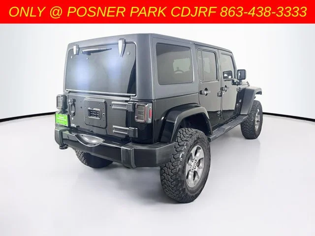 Used 2017 Black Jeep Unlimited Sahara image 7