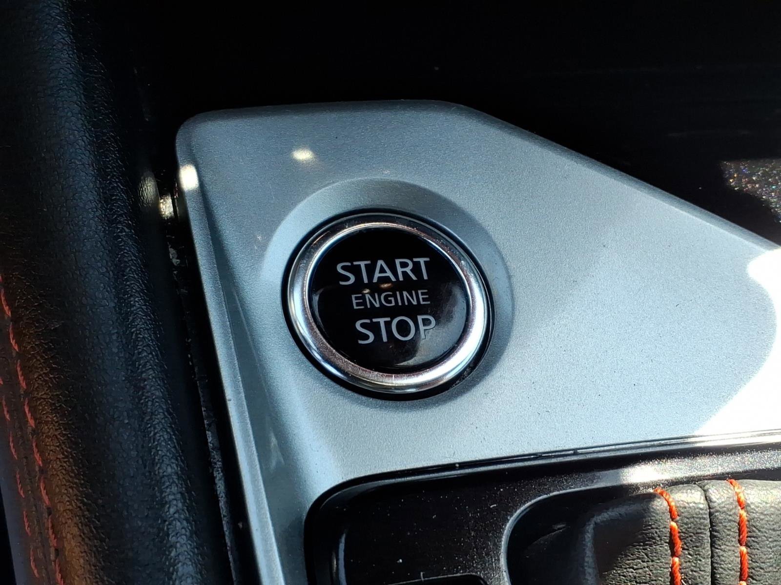Used 2024 Glacier White Nissan 2.5 SR image 7