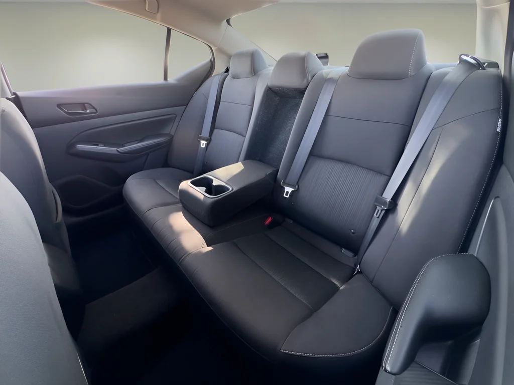 Used 2025 Silver Nissan 2.5 SV image 20
