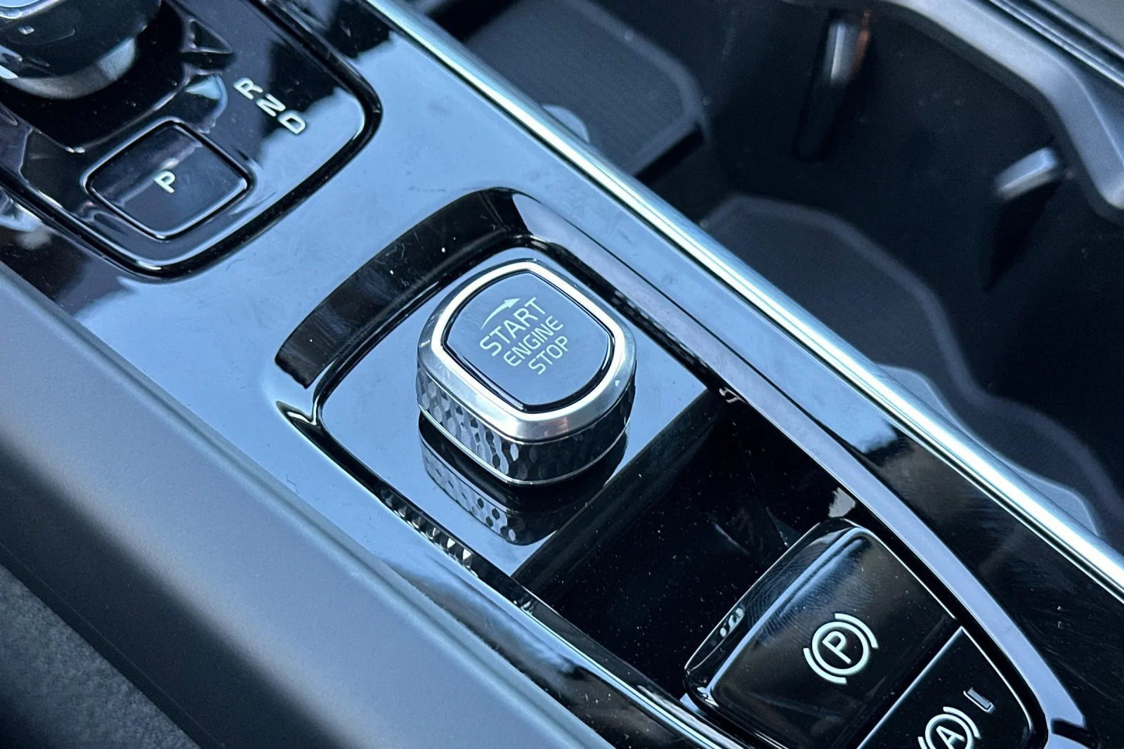 2026 Volvo XC60 Ultra - Photo 20