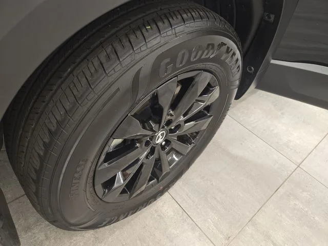 Used 2025 Jet Black Mica Mazda 2.5 S Preferred Package image 37