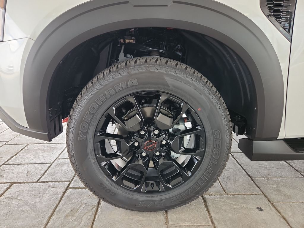 New 2026 Aspen White TriCoat Nissan PRO-4X image 25