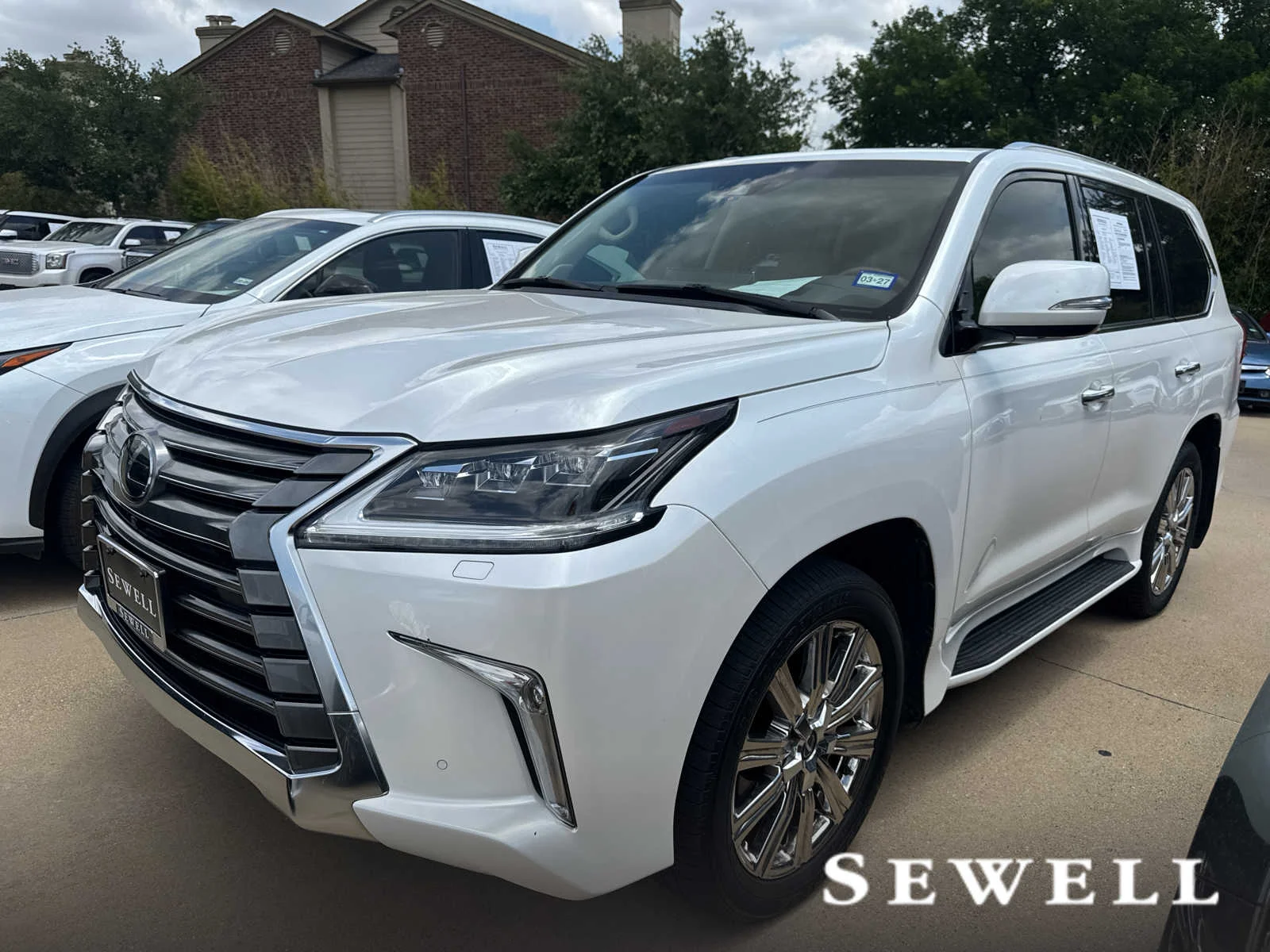 2018 Lexus LX 600 570 THREE-ROW's photo