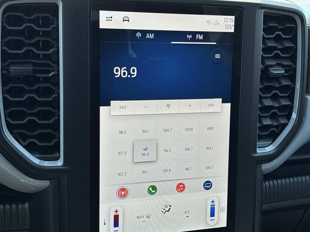 Used 2025 White Ford XL image 31