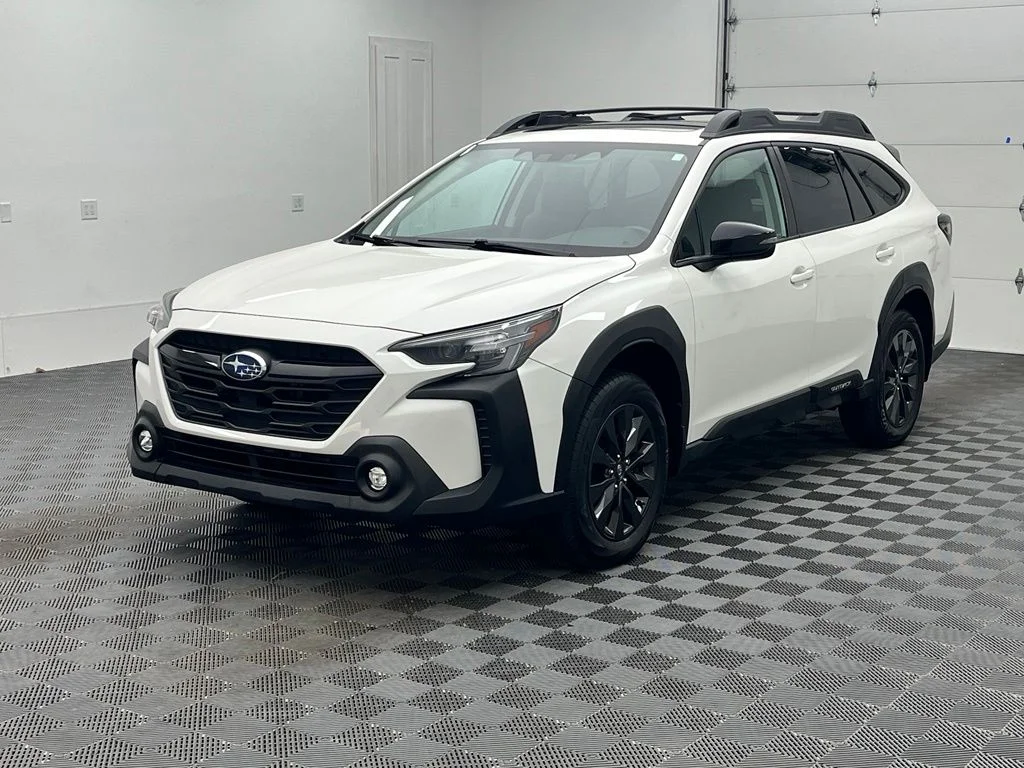 Used 2023 White Subaru Onyx Edition image 2