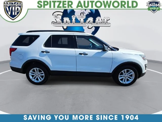 Used 2016 White Ford Base image 15