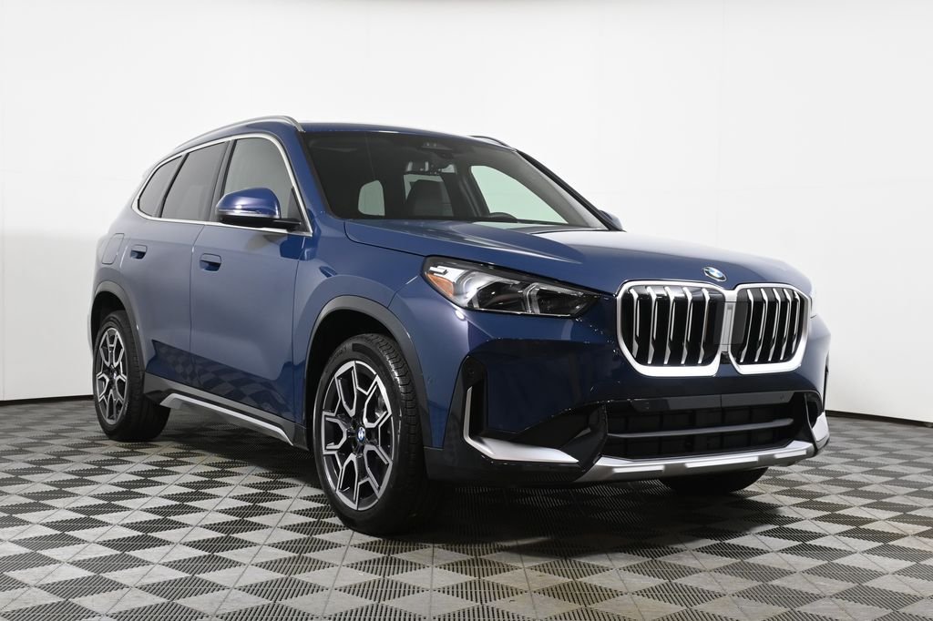 New 2027 Night Dusk Blue Metallic BMW xDrive28i image 9