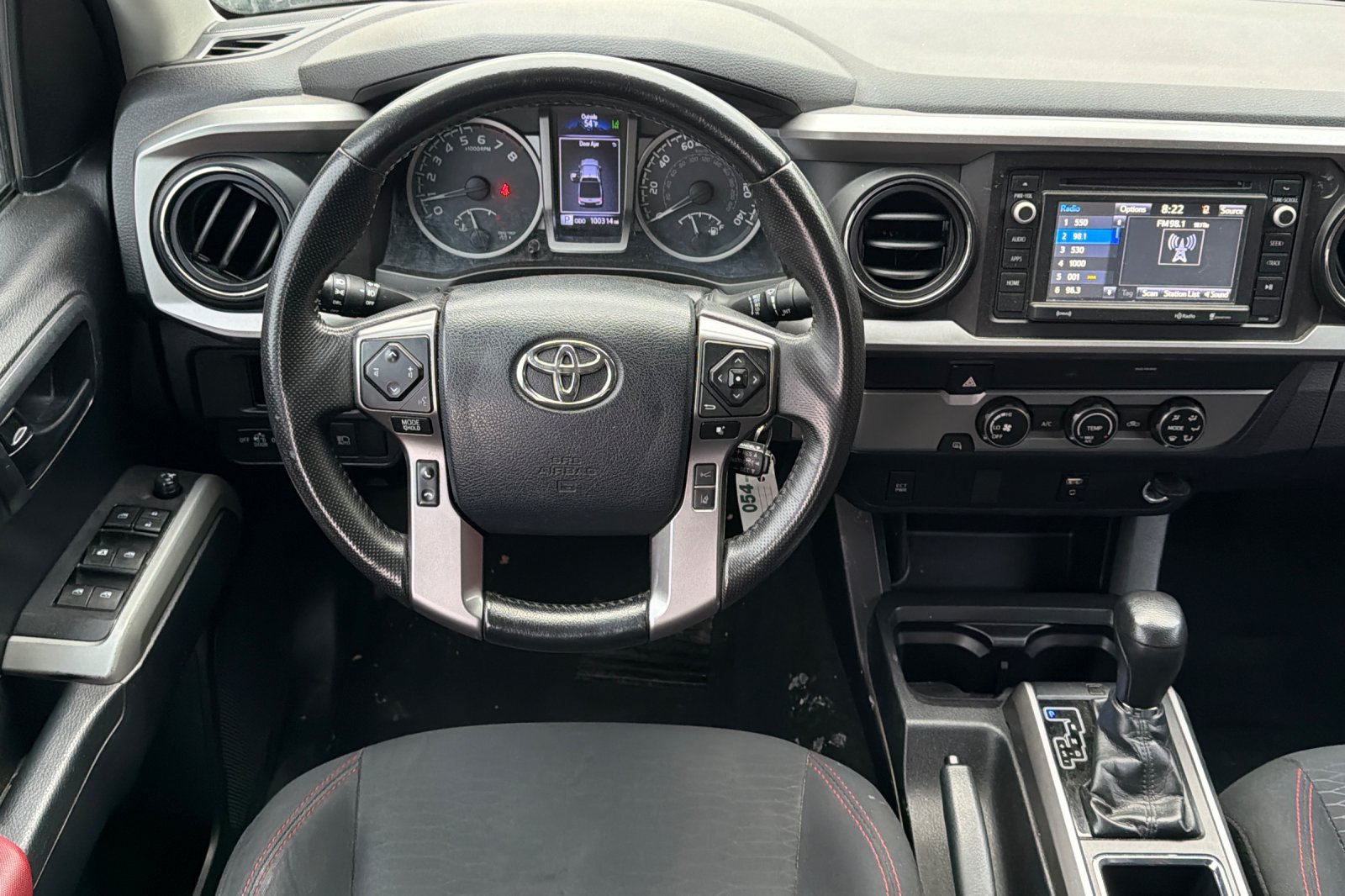Used 2019 White Toyota SR5 image 18