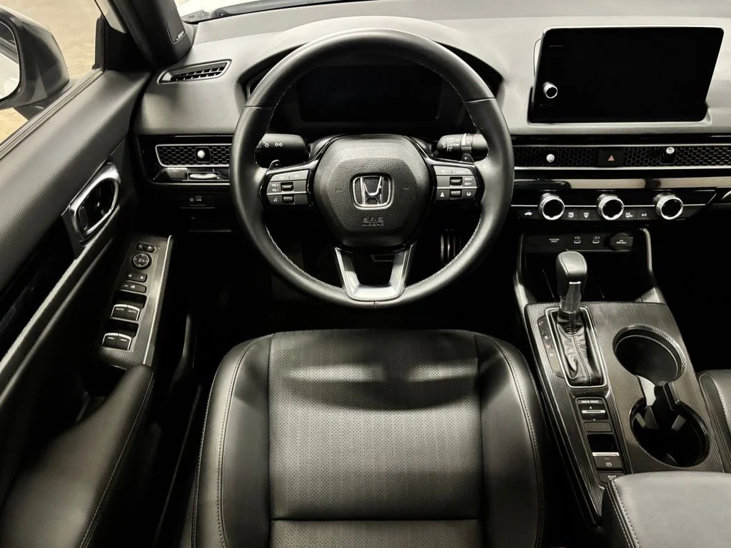 Used 2025 White Honda Sport image 12