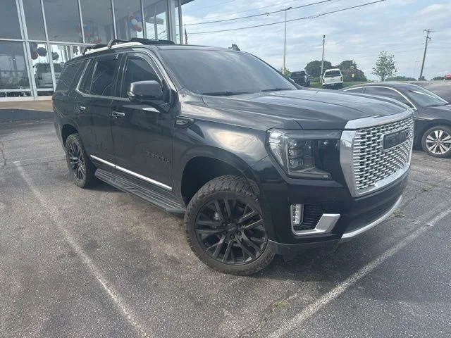 Used 2021 Black GMC Denali image 6