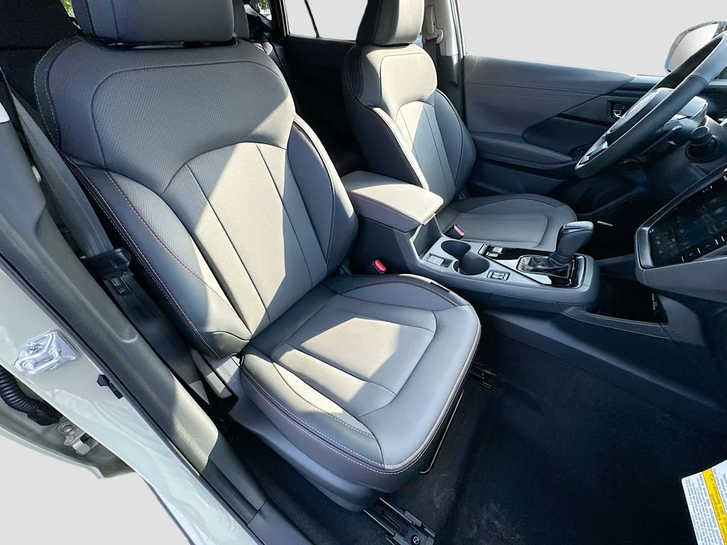 New 2026 SAND DUNE PEARL Subaru Limited Hybrid image 35
