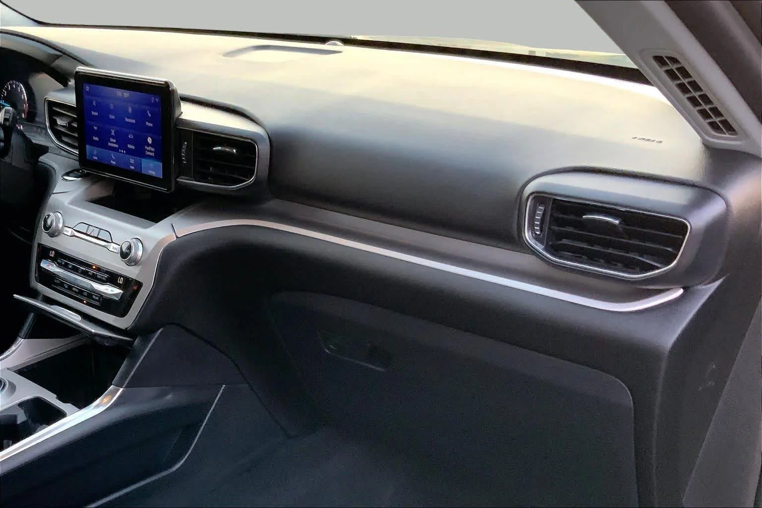 Used 2021 Carbonized Gray Metallic Ford XLT image 17