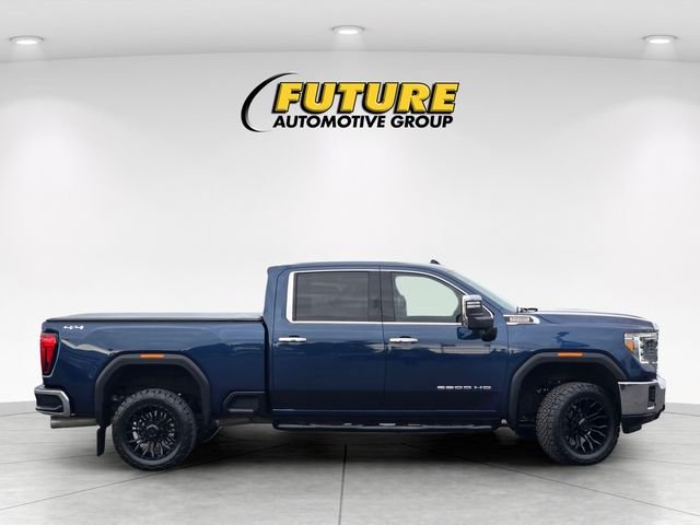 Used 2023  GMC SLT image 3