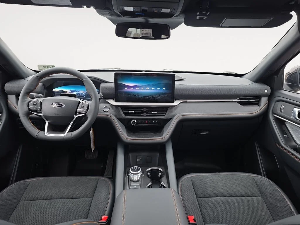 2026 Ford Explorer Tremor - Photo 15