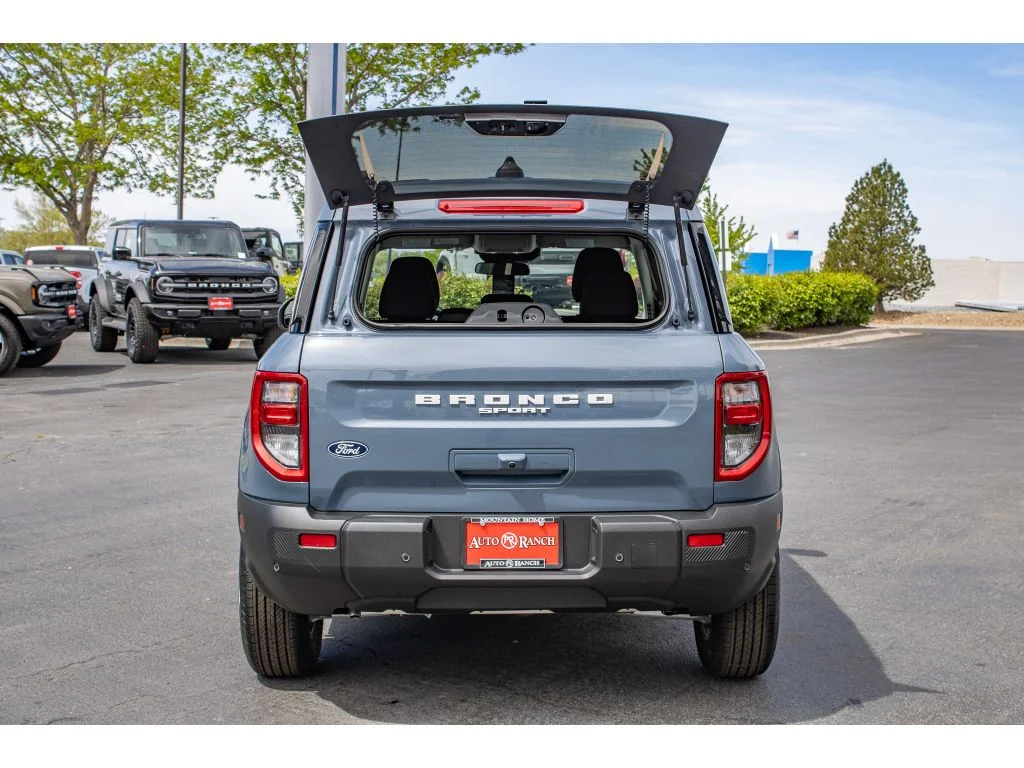 New 2026 AZURE GRAY METALLIC Ford Big Bend image 11