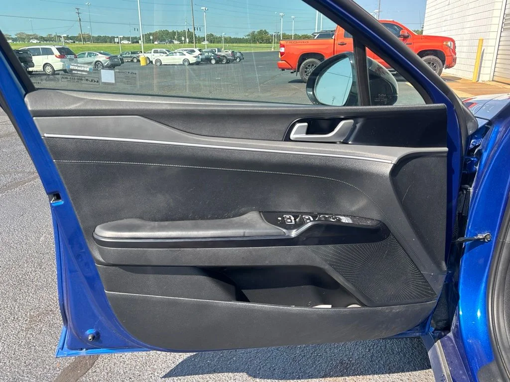 Used 2023 Blue Kia GT-Line image 7