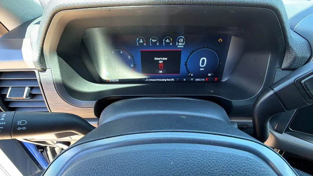 Used 2025 Blue Metallic Ford XLT image 21