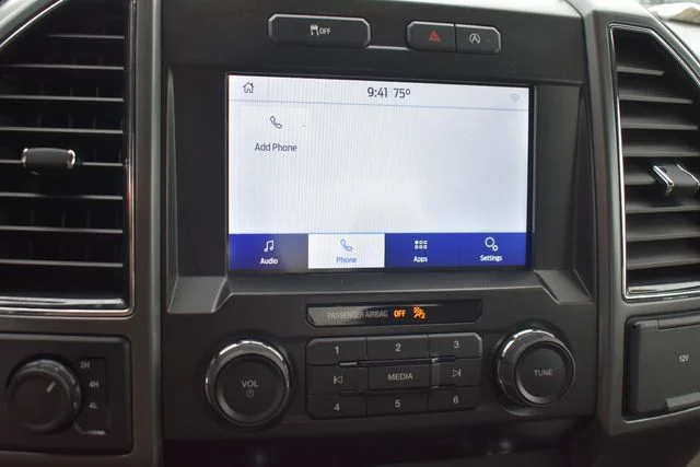 Used 2020 White Ford XLT image 27