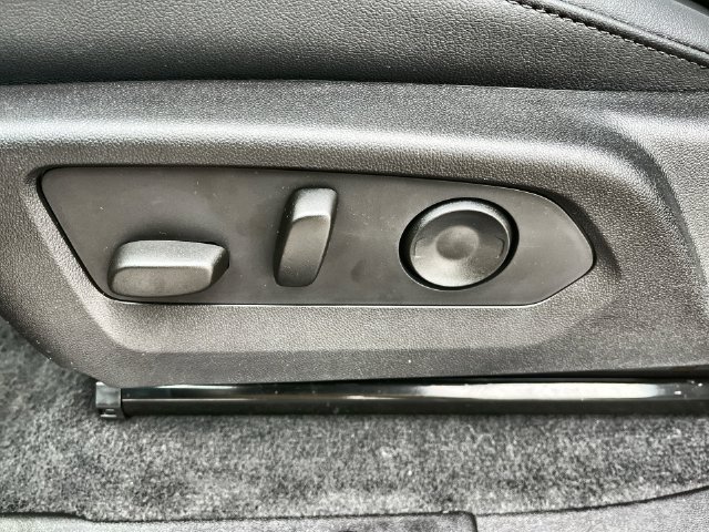2026 Chevrolet Colorado photo 22 of 41