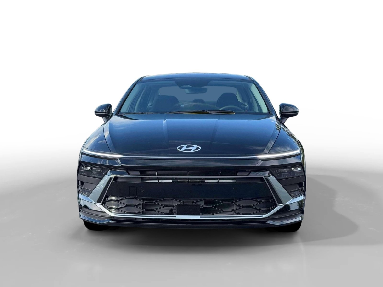 New 2026 Abyss Black Hyundai SE image 12