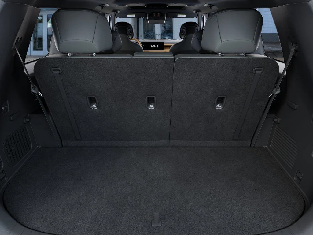 New 2027 Black Kia X-Line SX image 19