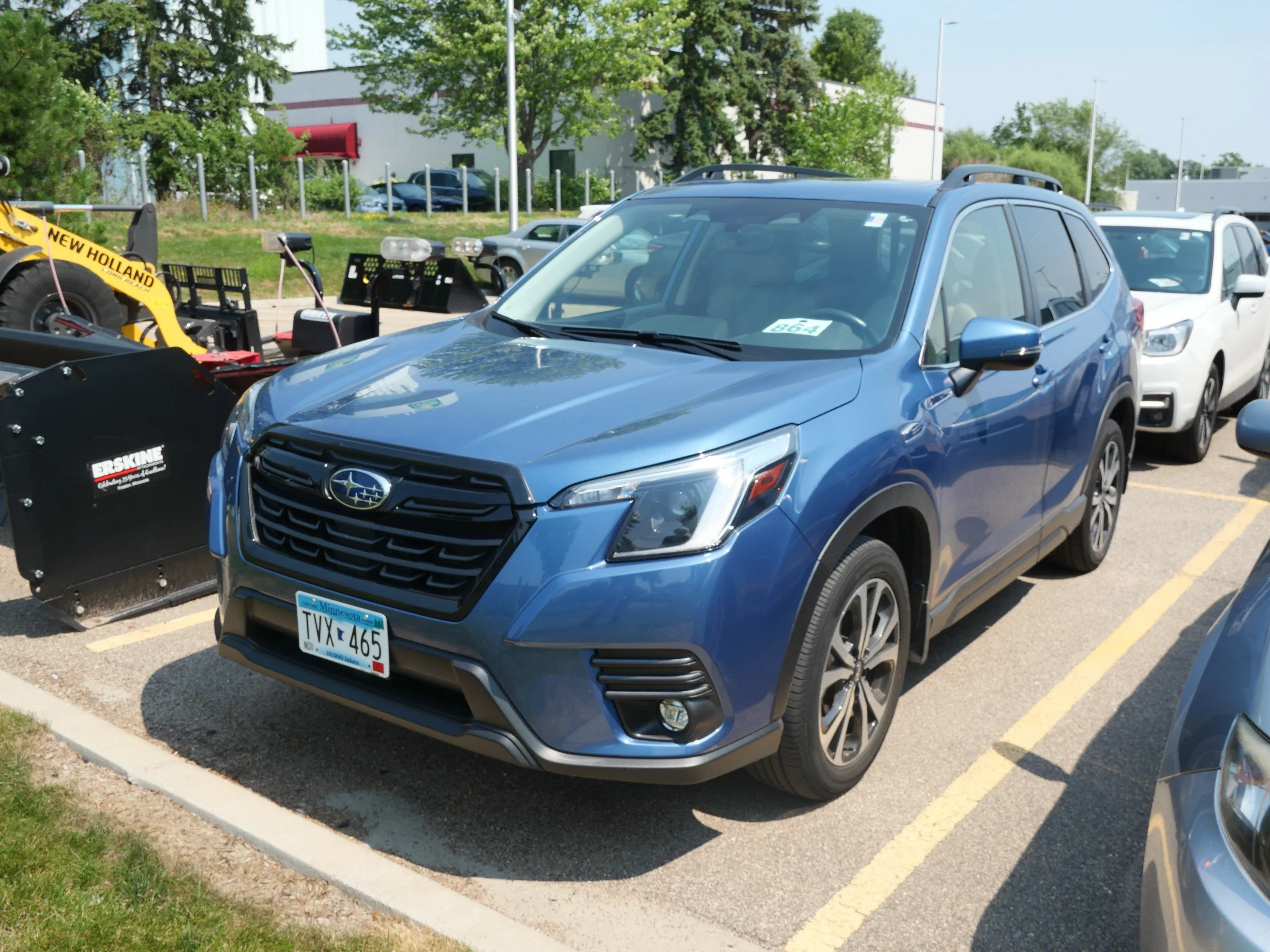 Used 2024 Horizon Blue Pearl Subaru Limited image 3