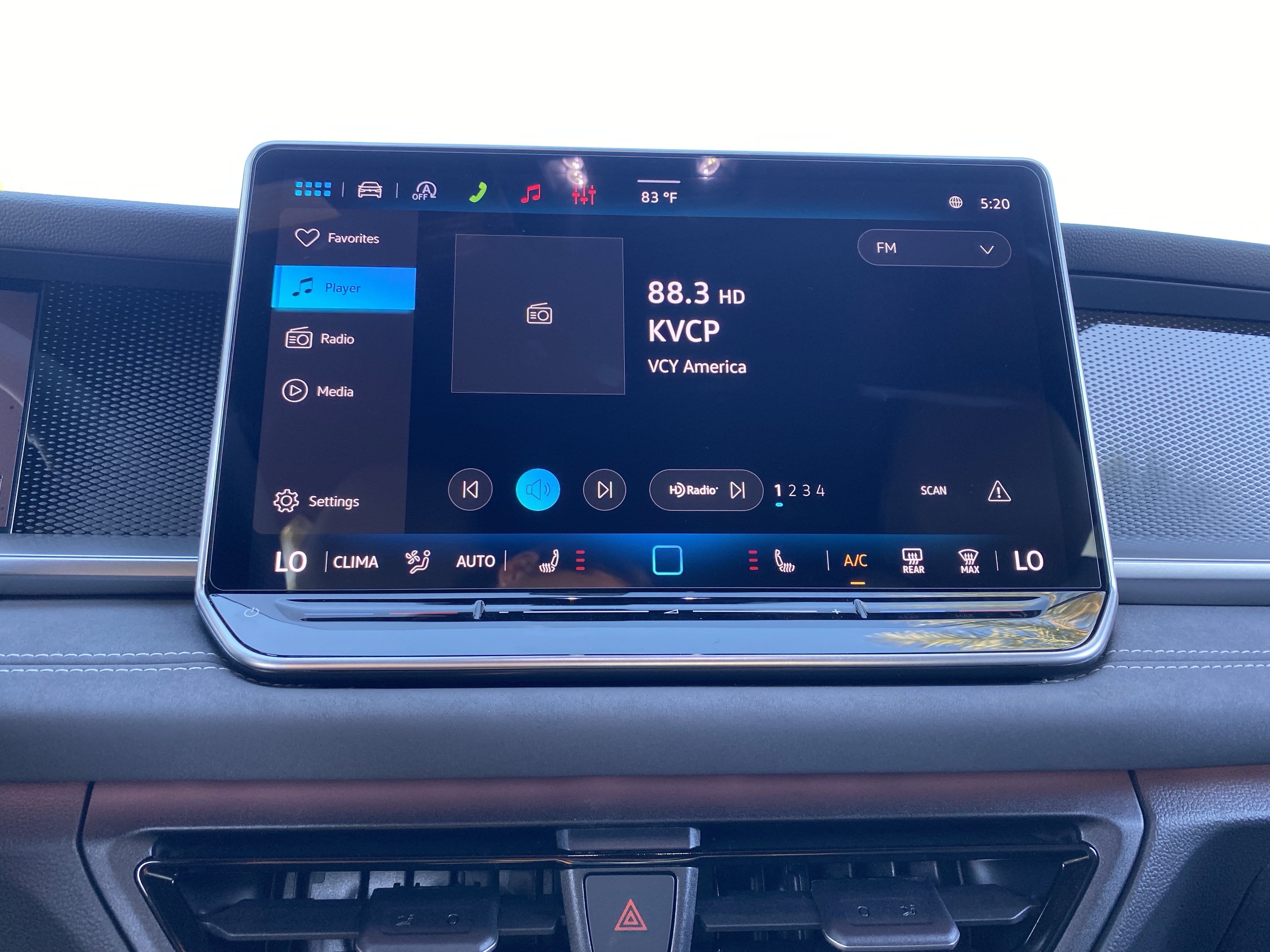 2026 Volkswagen Tiguan SE R-LINE BLACK - Photo 18