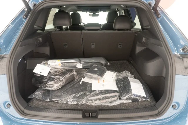 2026 Volkswagen Tiguan SE R-LINE BLACK - Photo 8