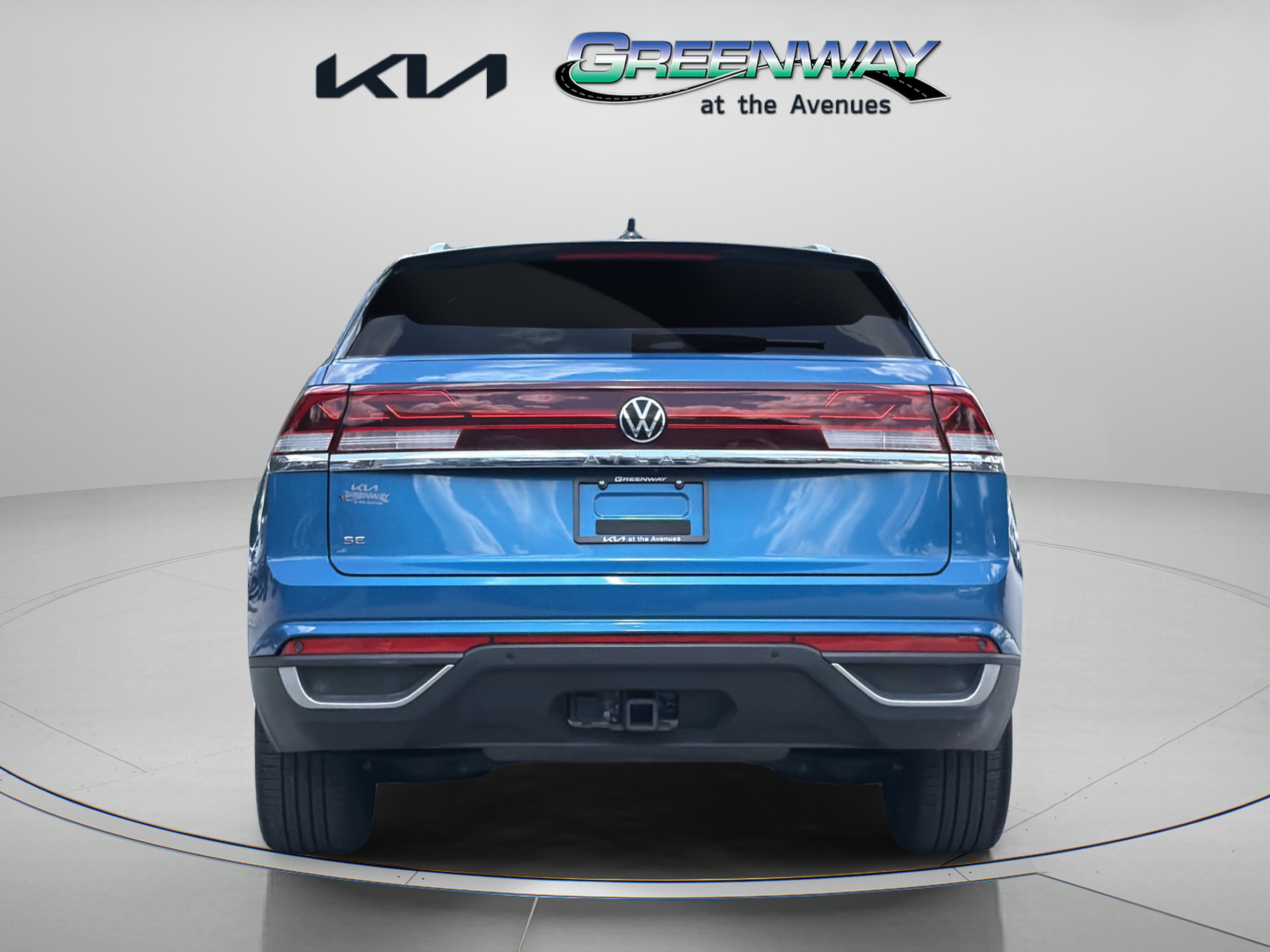 Used 2024 Blue Metallic Volkswagen 2.0T SE w/Technology image 5