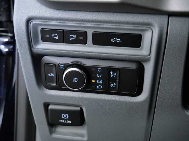 Certified Used 2021 Blue Ford XLT image 29