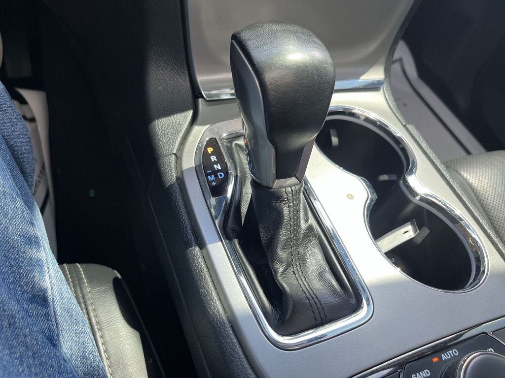 Used 2021 White Jeep Limited image 26