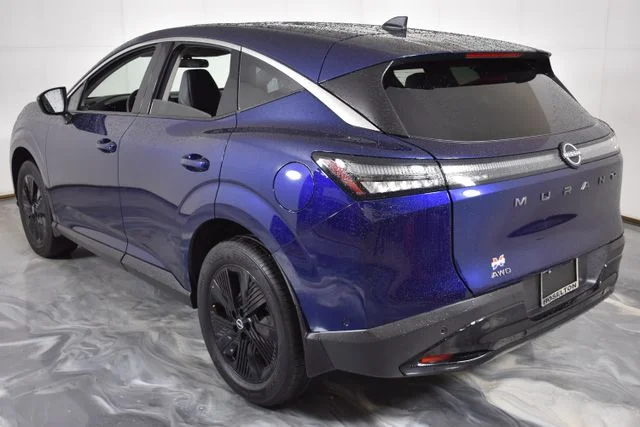 Used 2025 Blue Nissan SV image 7